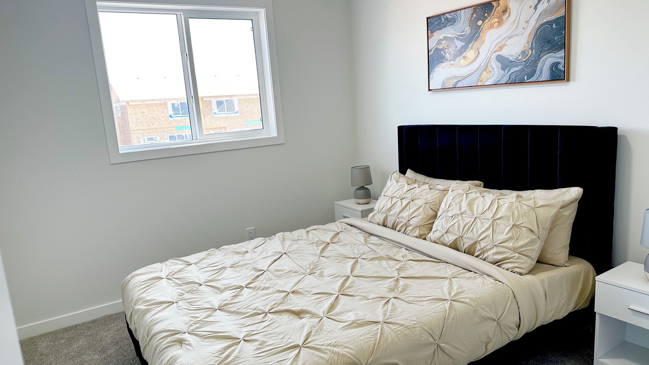 Photo of Bedroom in Airdrie