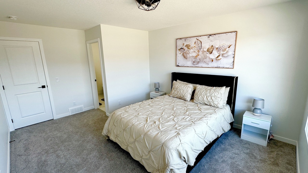 Photo of Bedroom in Airdrie