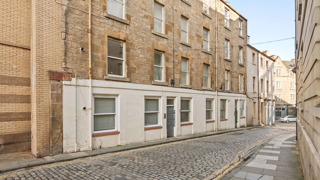 Photo of Outdoor in Tollcross