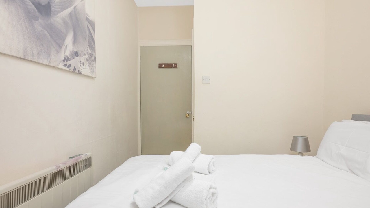 Photo of Bedroom in Tollcross