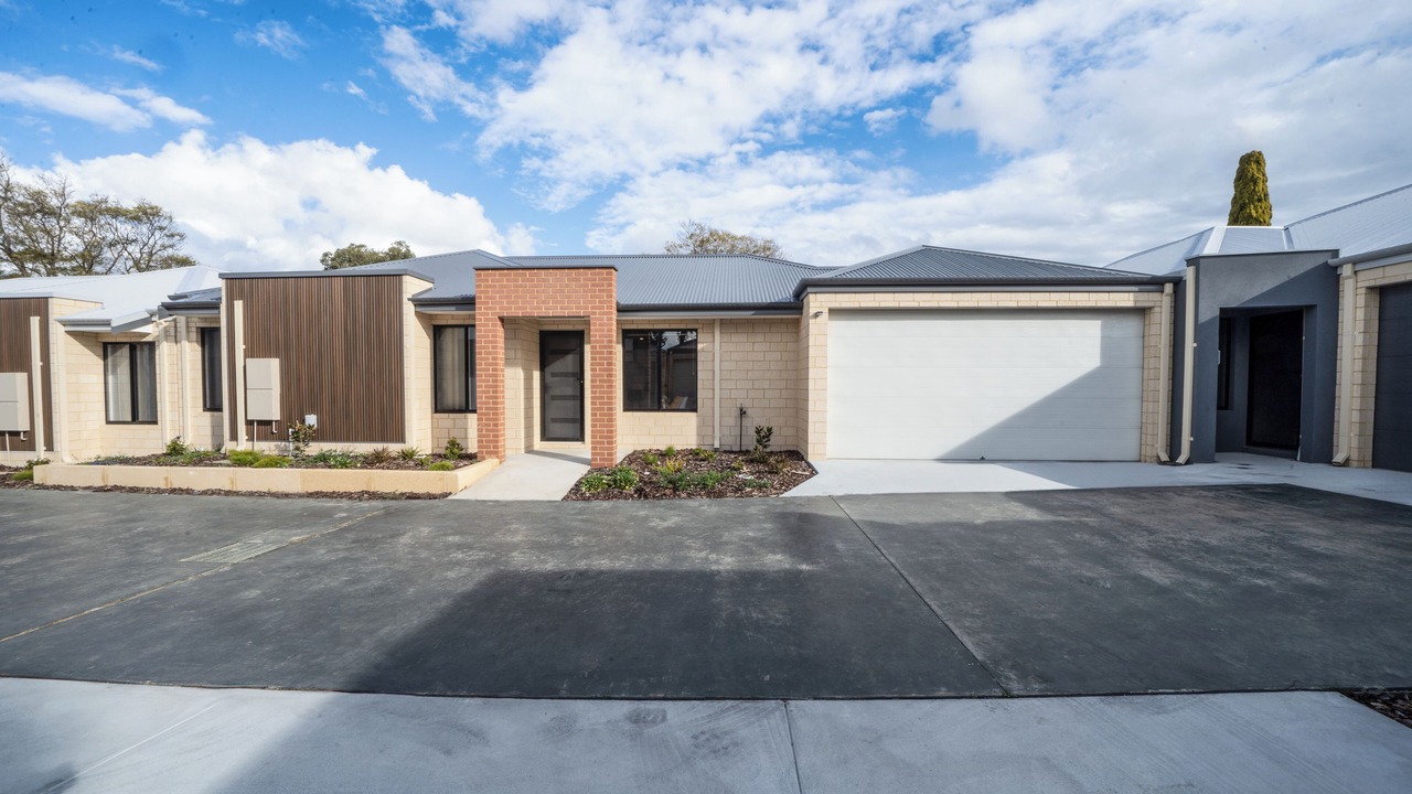 Photo of Outdoor in Kelmscott