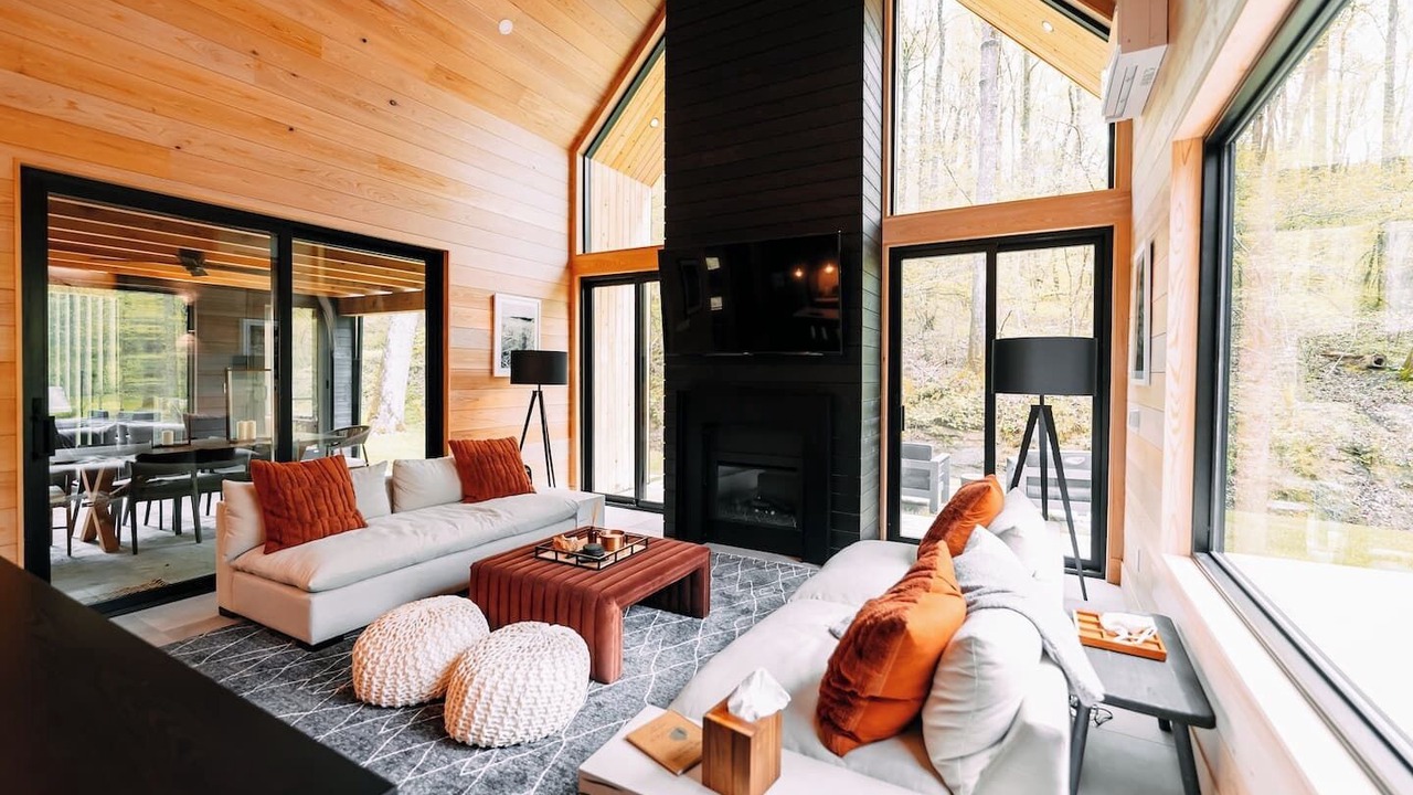 Photo of Livingroom in Logan