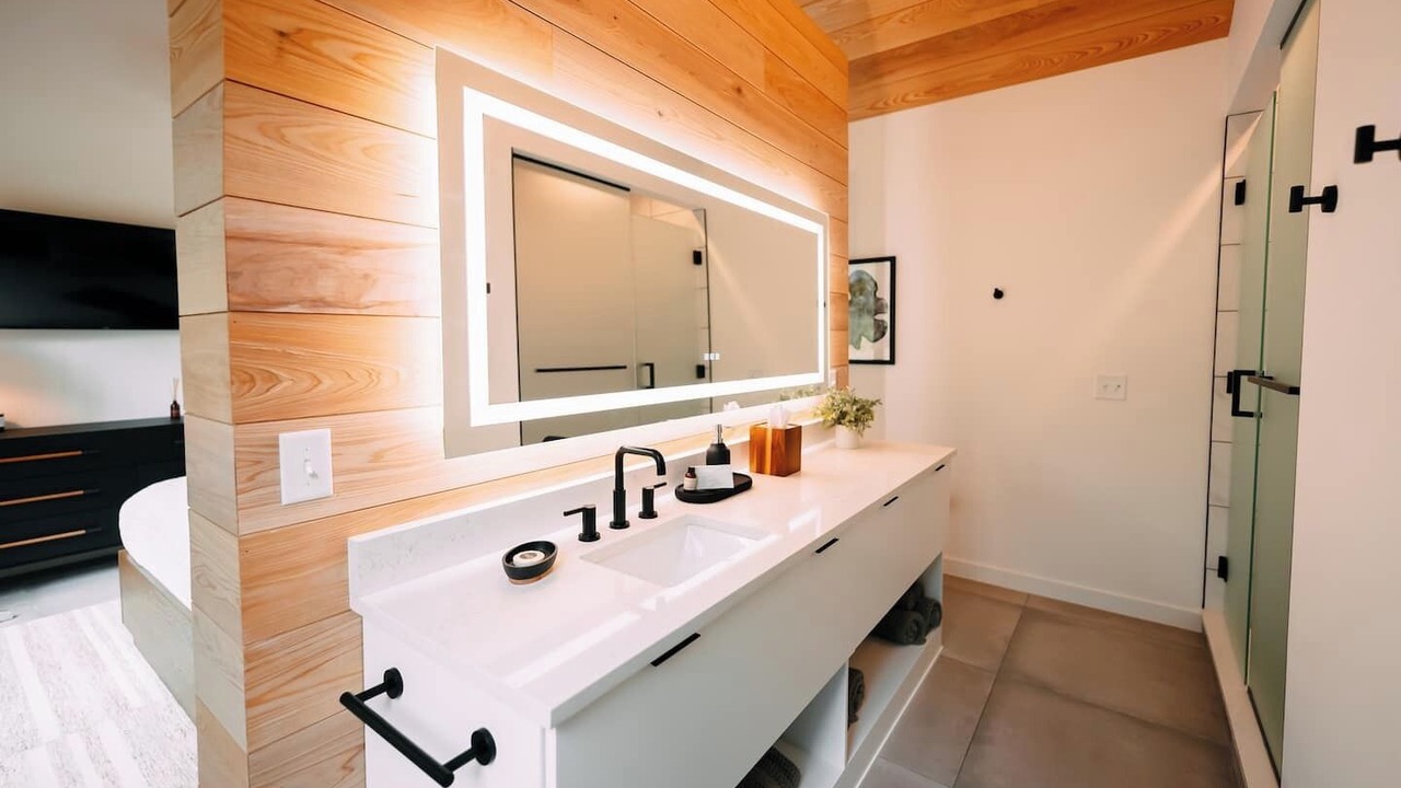 Photo of Bathroom in Logan