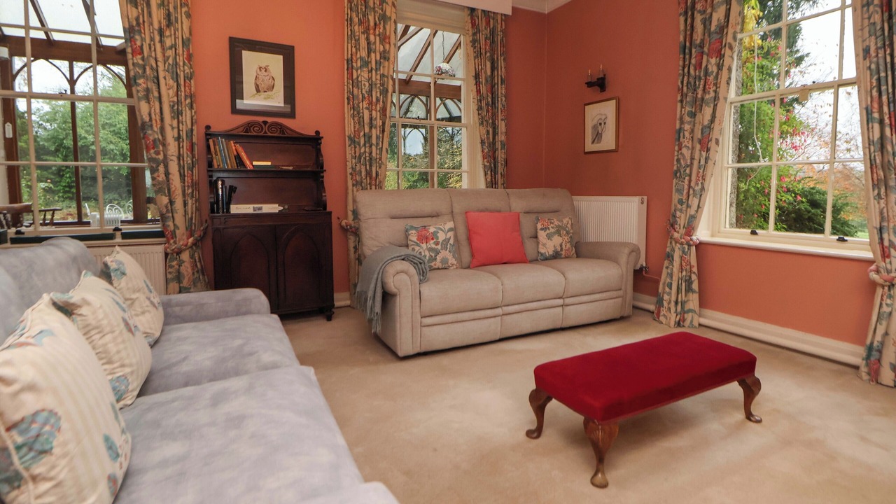 Photo of Livingroom in Barlaston