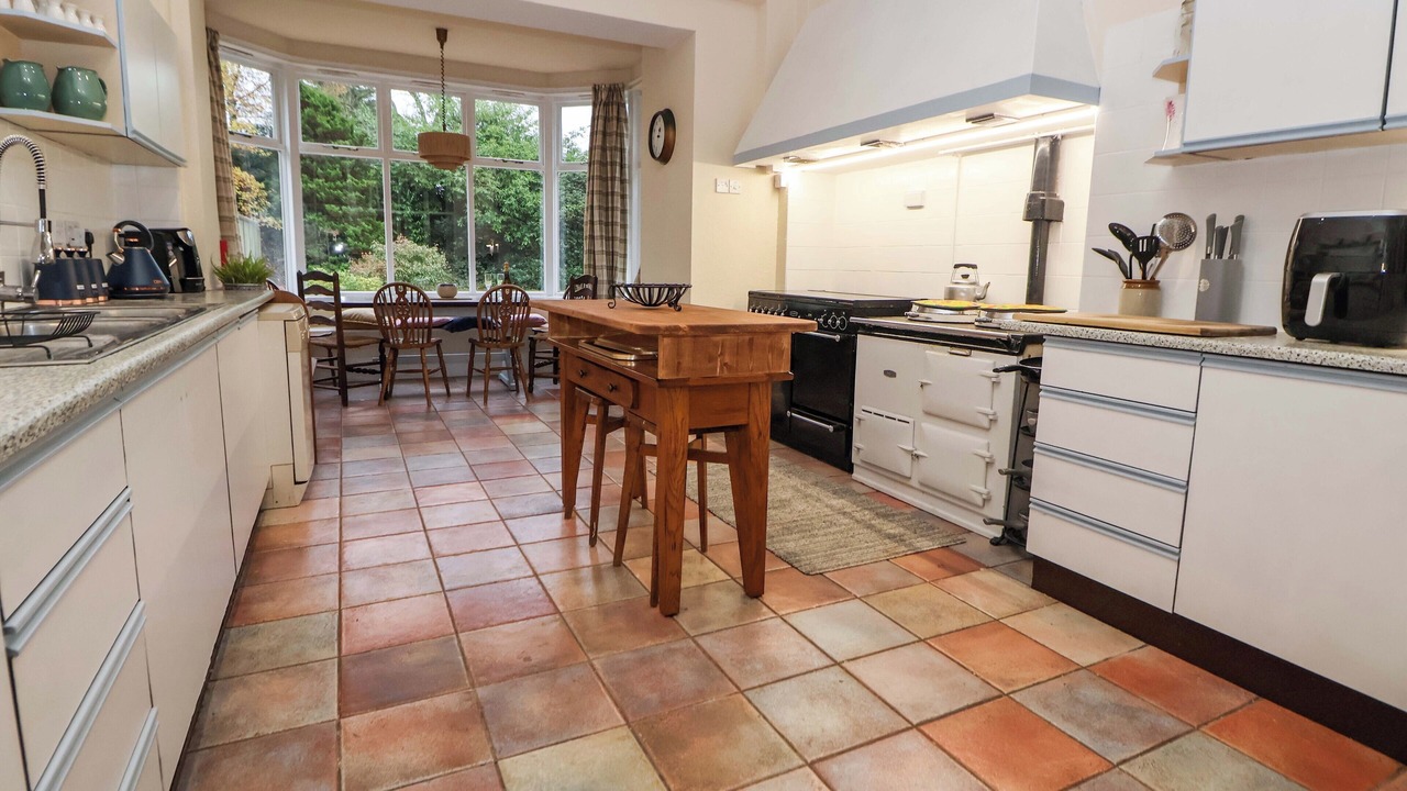 Photo of Kitchen in Barlaston