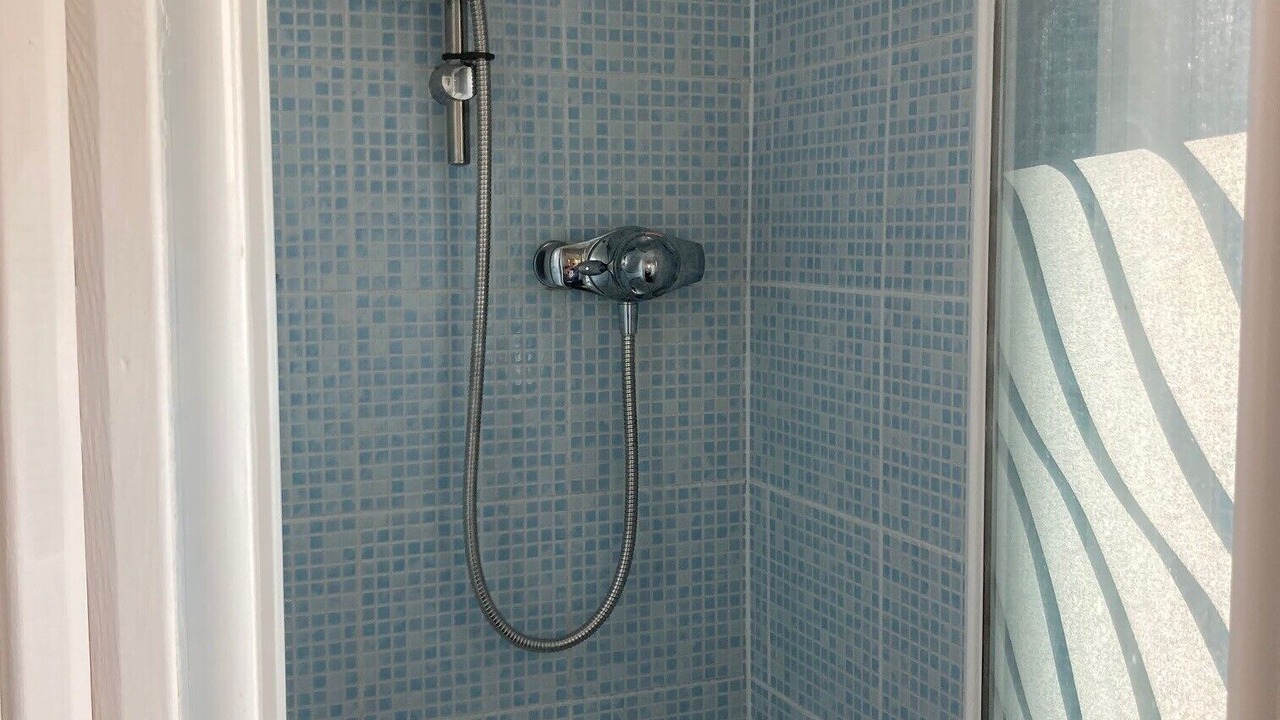 Photo of Bathroom in Holworth