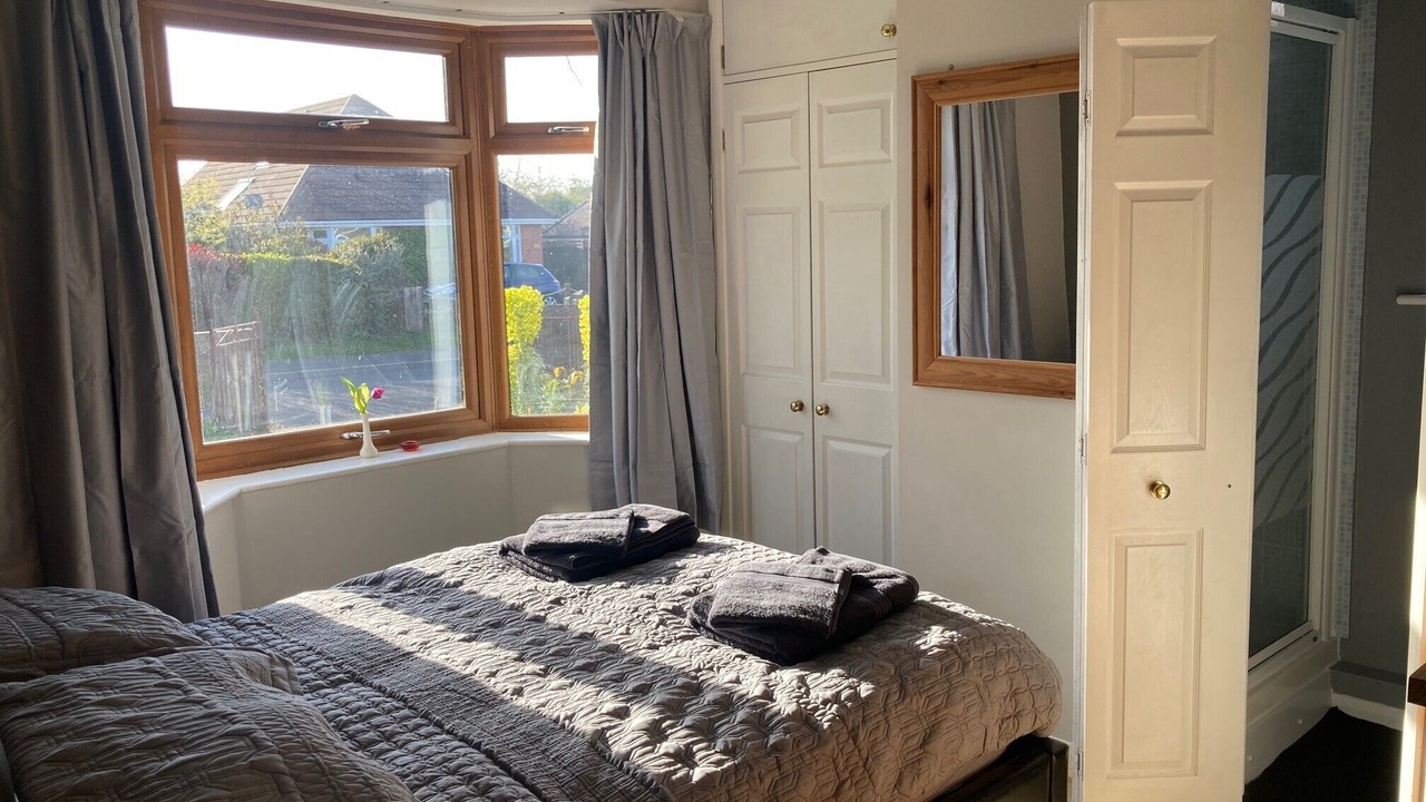 Photo of Bedroom in Holworth