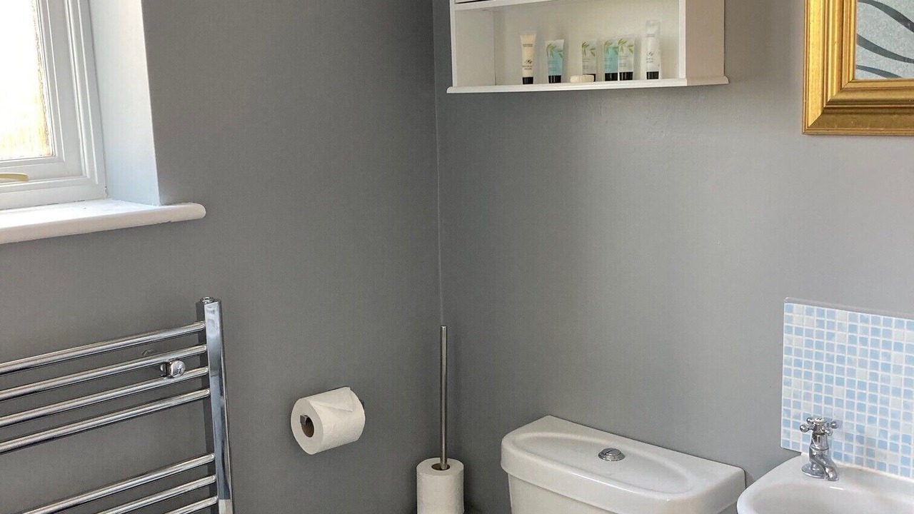 Photo of Bathroom in Holworth