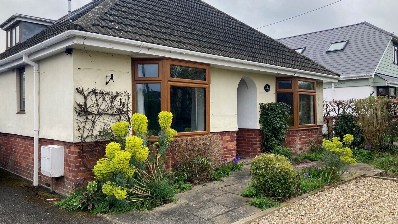 Photo of Outdoor in Holworth