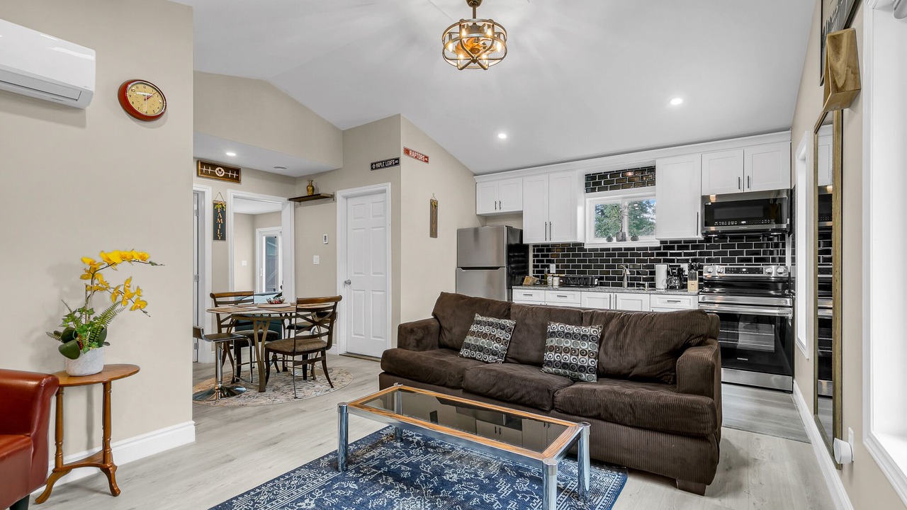 Photo of Livingroom in Windsor