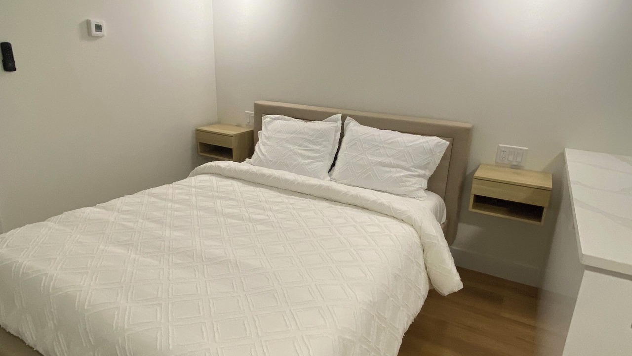Photo of Bedroom in Newton