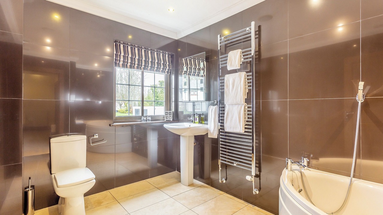 Photo of Bathroom in Kirkhill