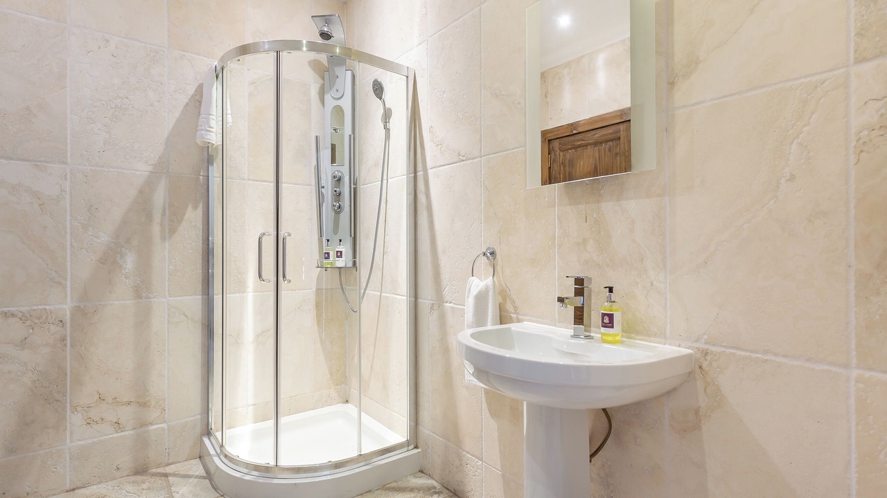 Photo of Bathroom in Kirkhill