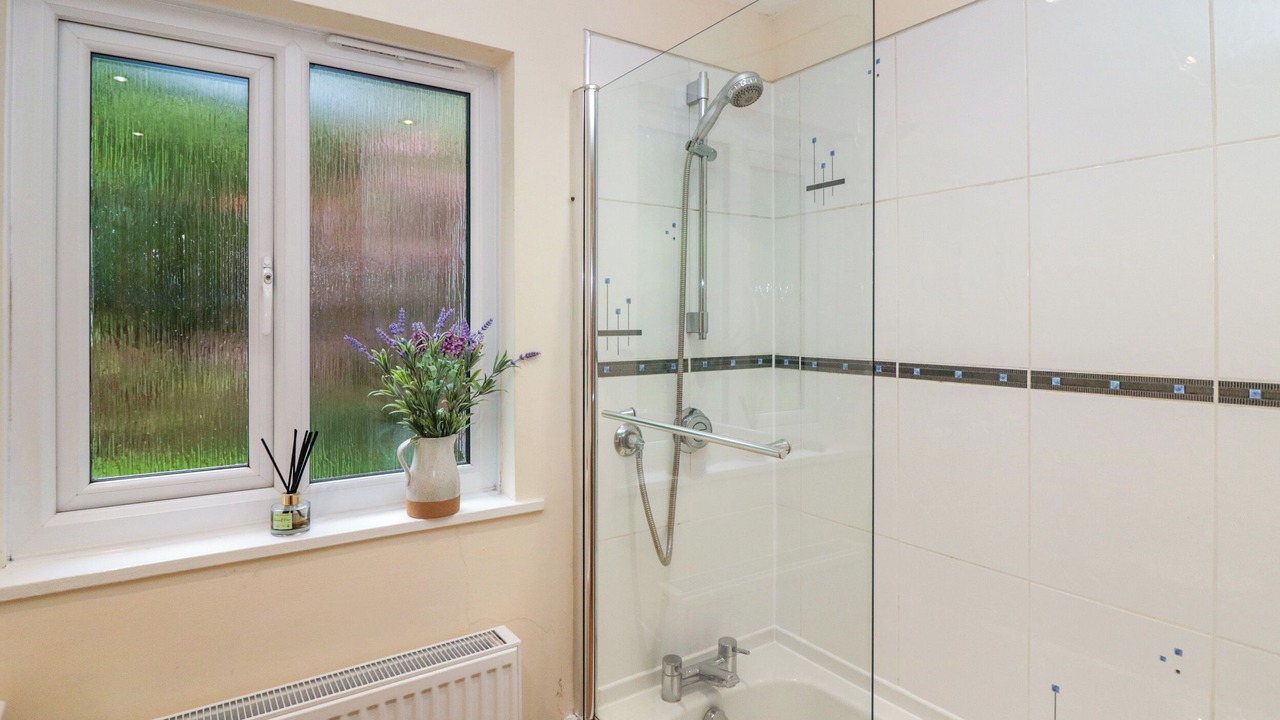 Photo of Bathroom in Backbarrow