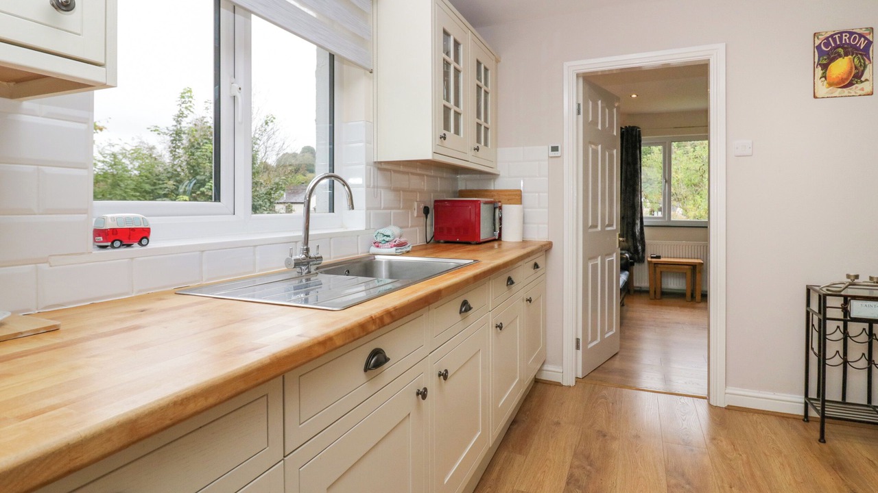 Photo of Kitchen in Backbarrow