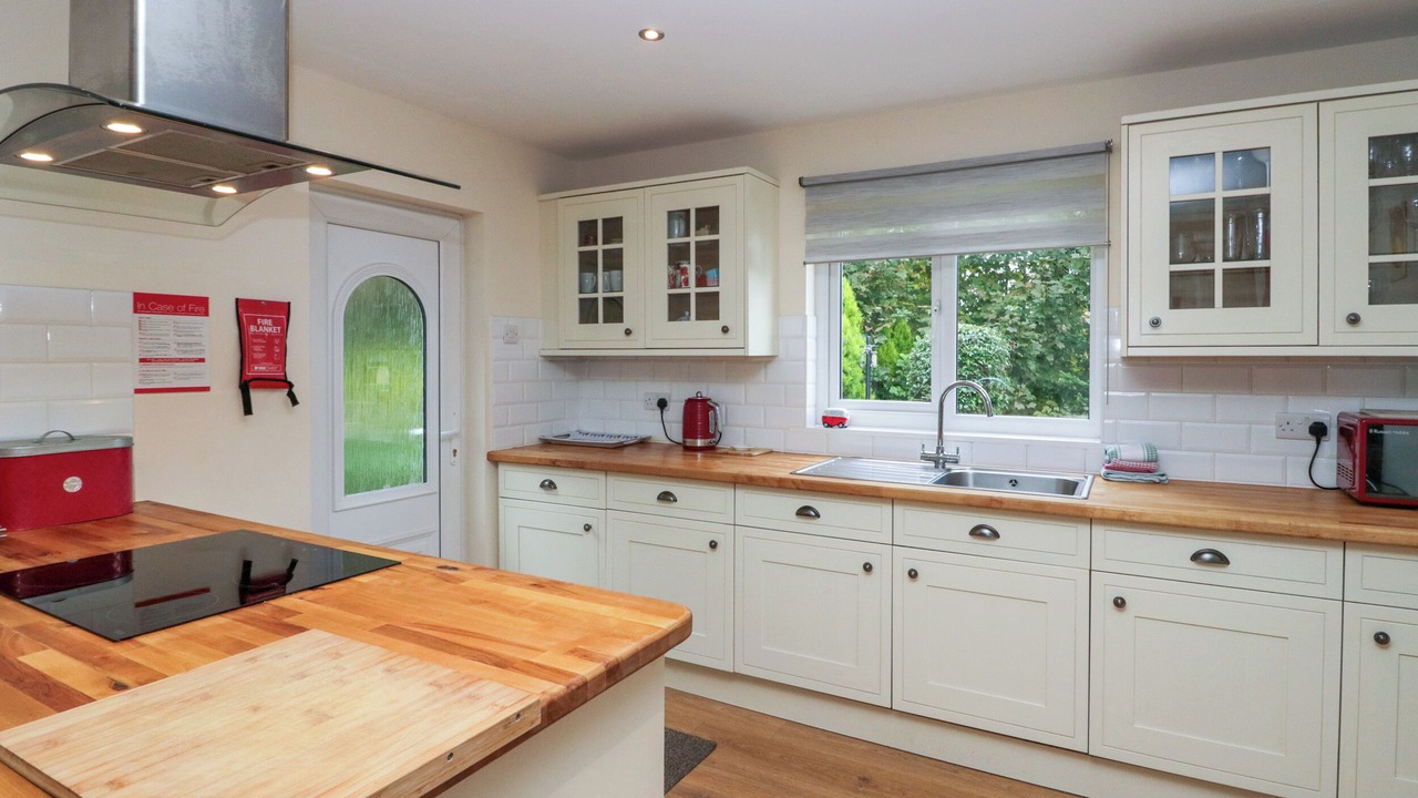 Photo of Kitchen in Backbarrow