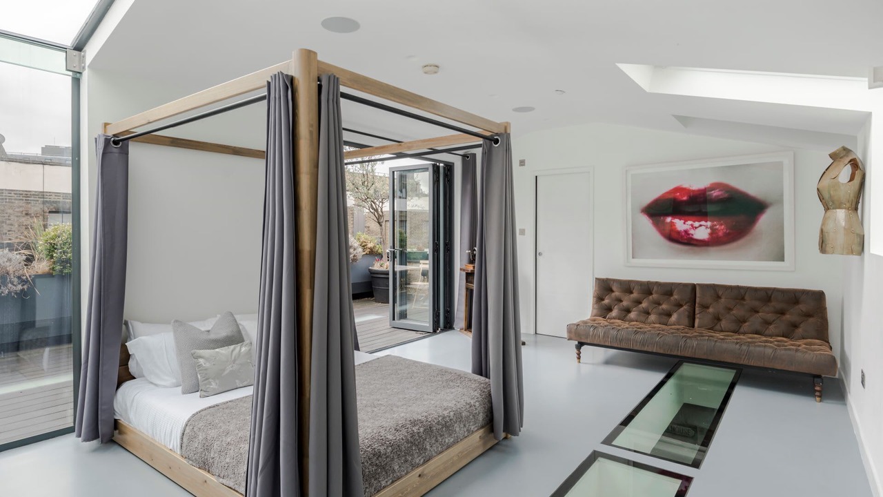 Photo of Bedroom in South Bank
