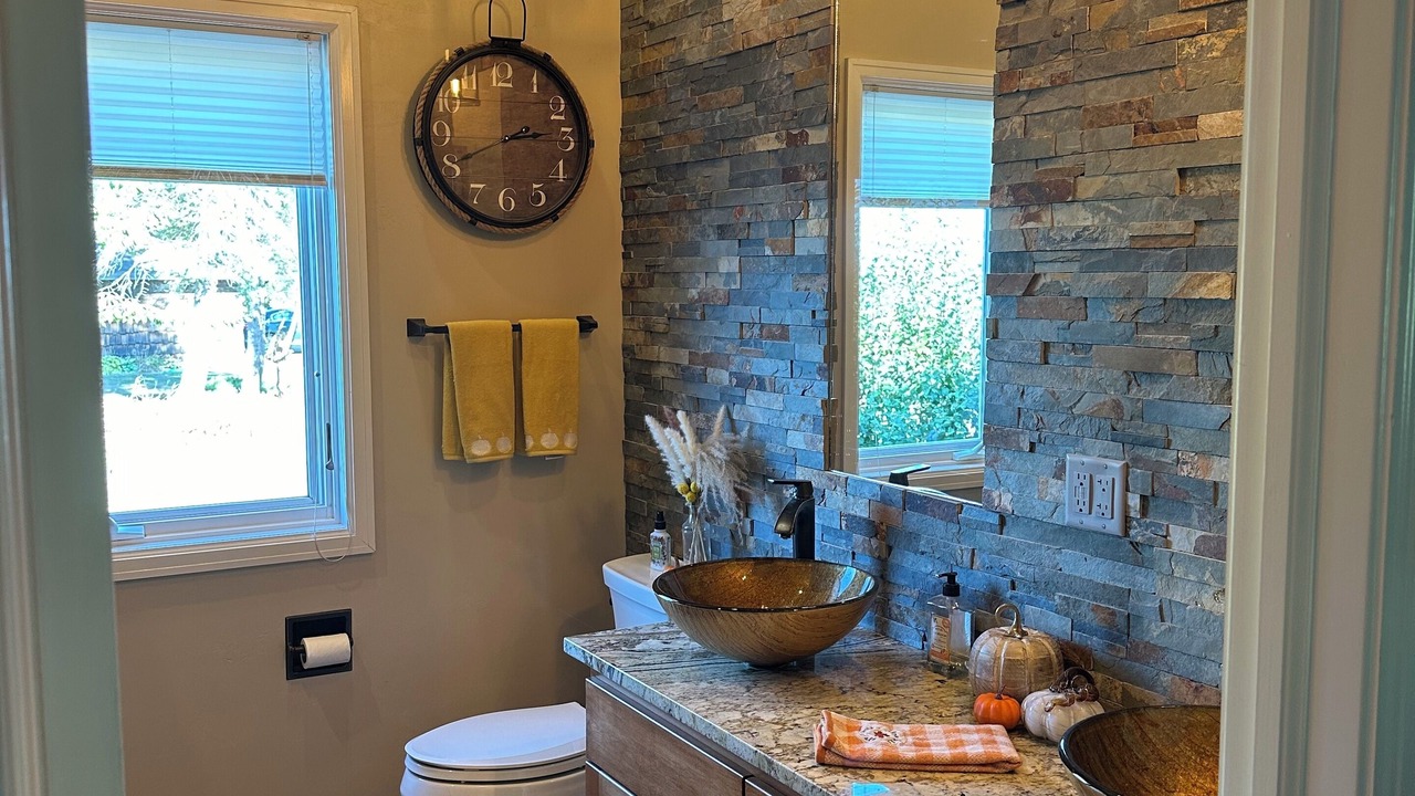 Photo of Bathroom in Kewaunee County