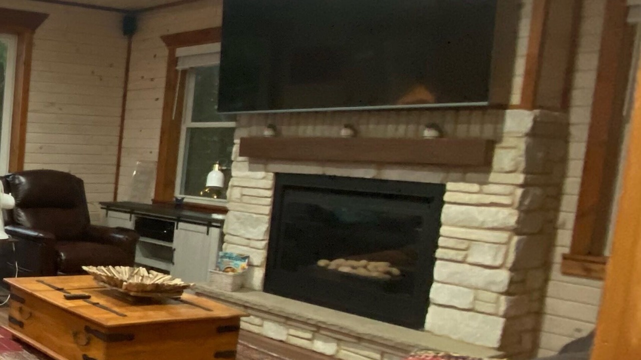 Photo of Livingroom in Hatley