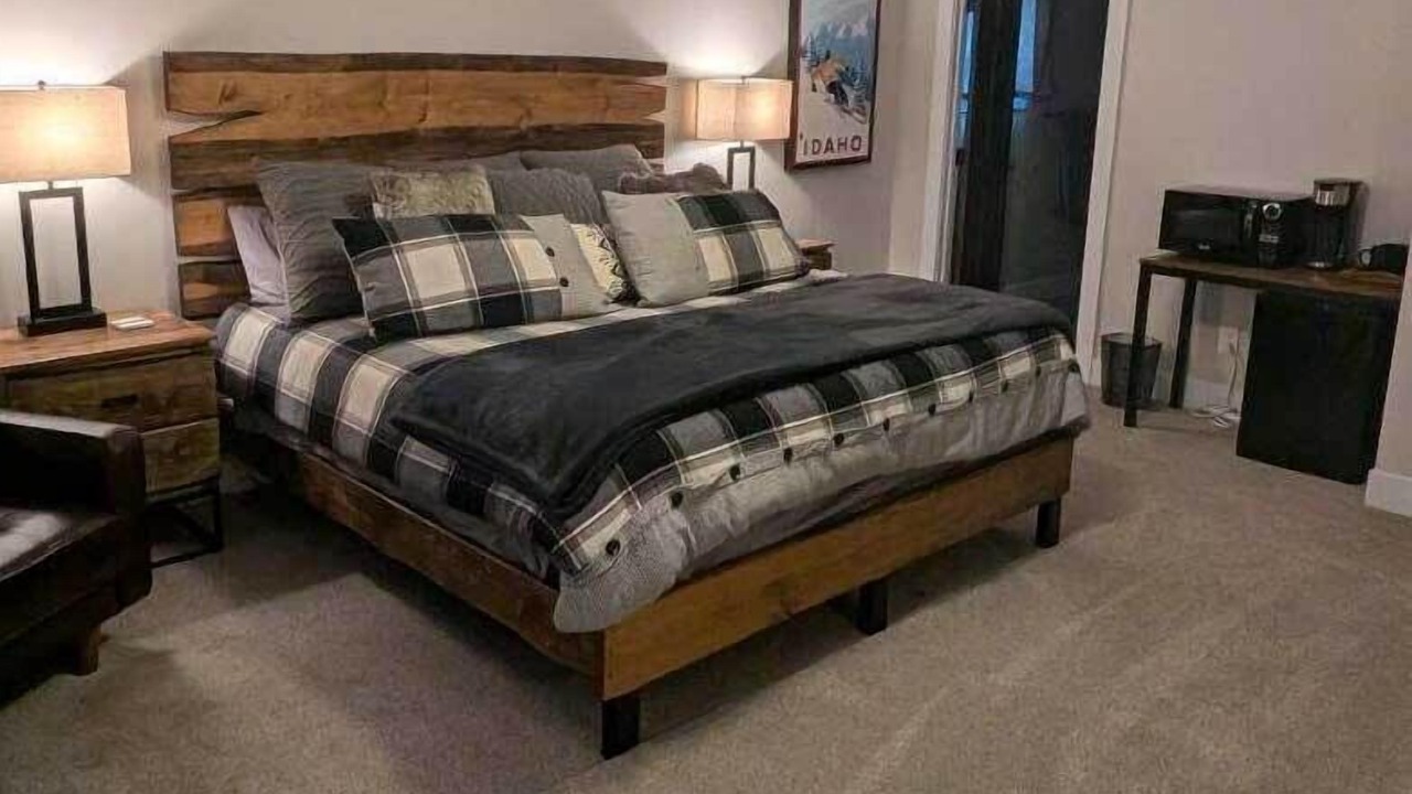 Photo of Bedroom in Tamarack Resort