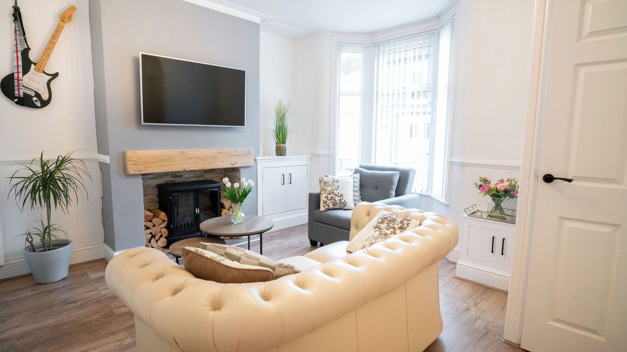 Photo of Livingroom in Anfield