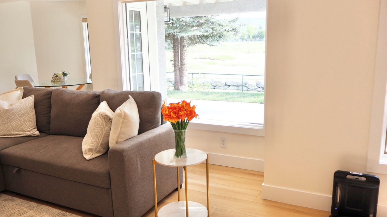 Photo of Livingroom in Valley Ridge