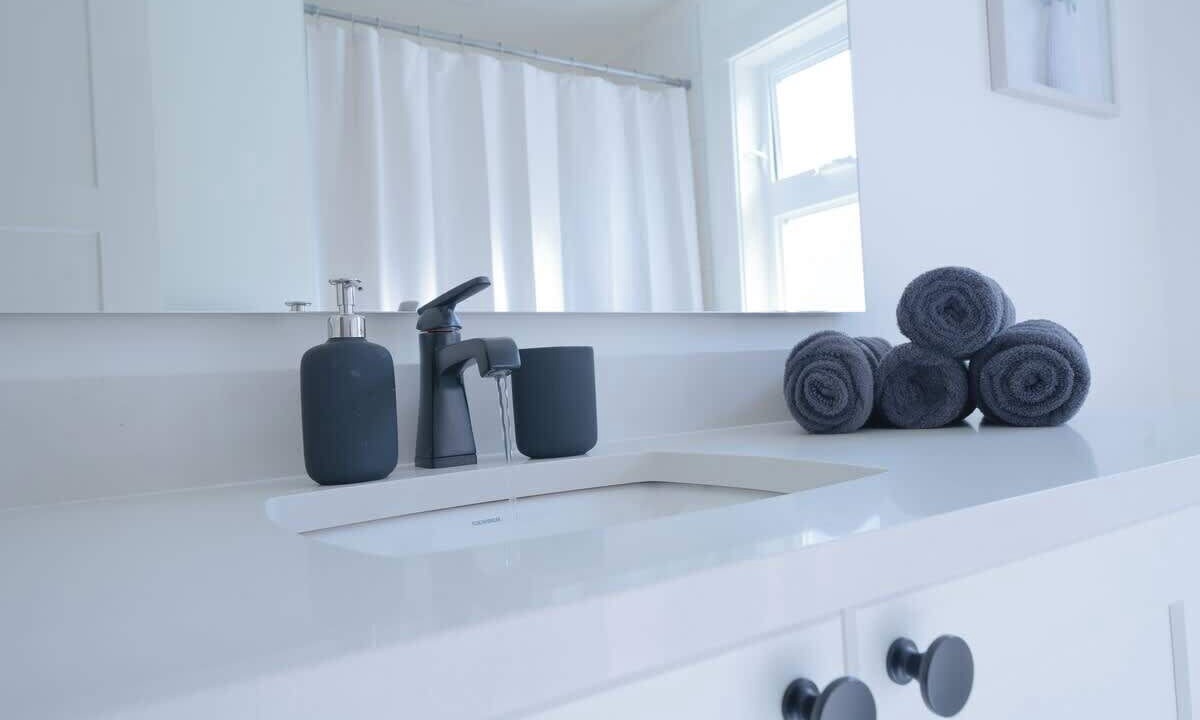 Photo of Bathroom in Willoughby
