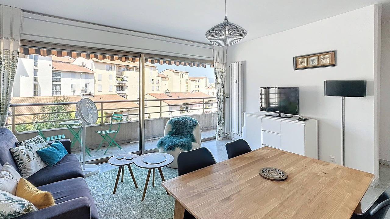 Photo of Livingroom in Cannes La Bocca