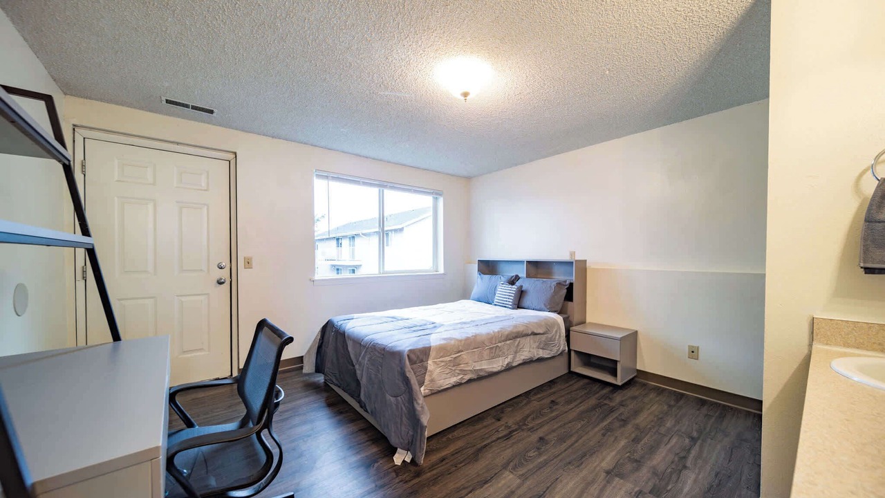 Photo of Bedroom in Pullman