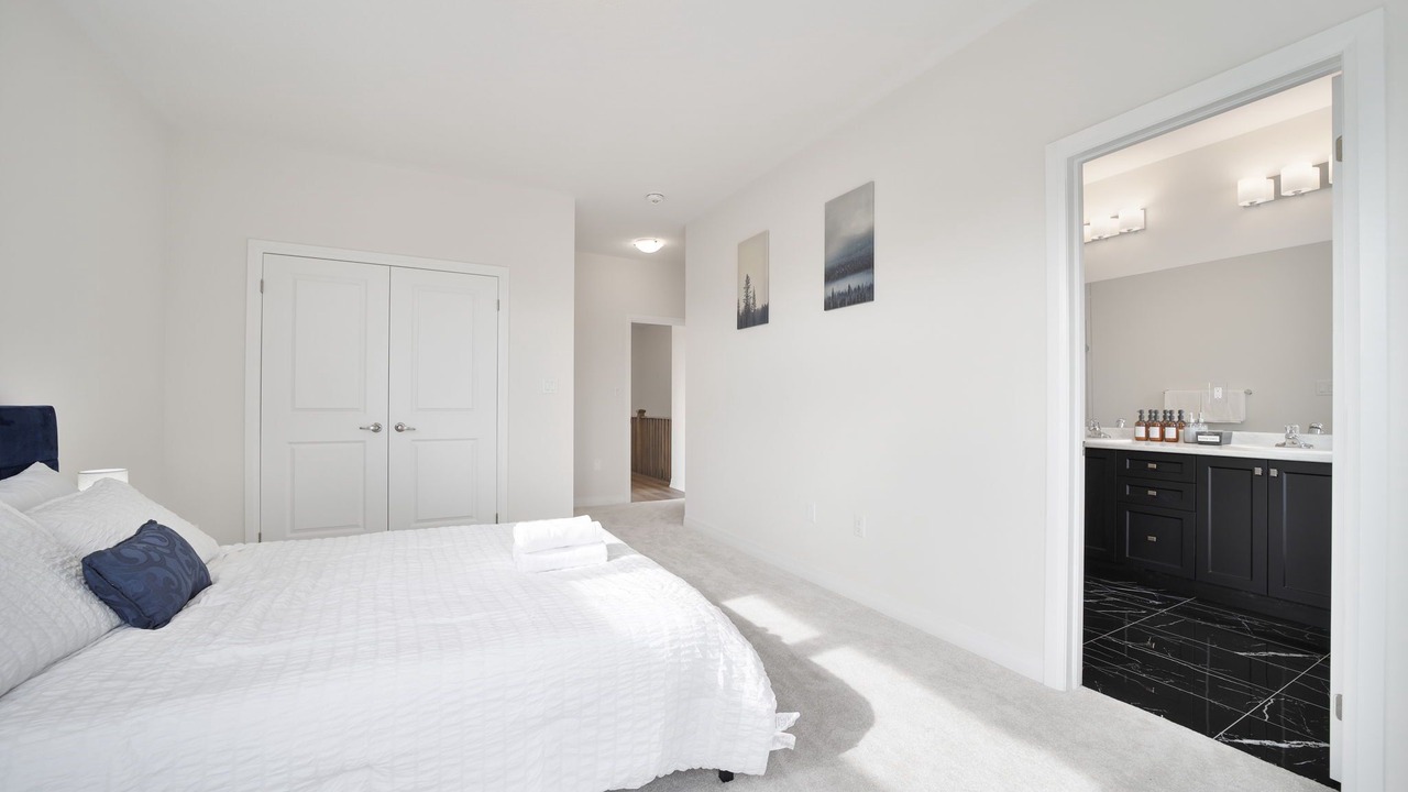 Photo of Bedroom in Pickering