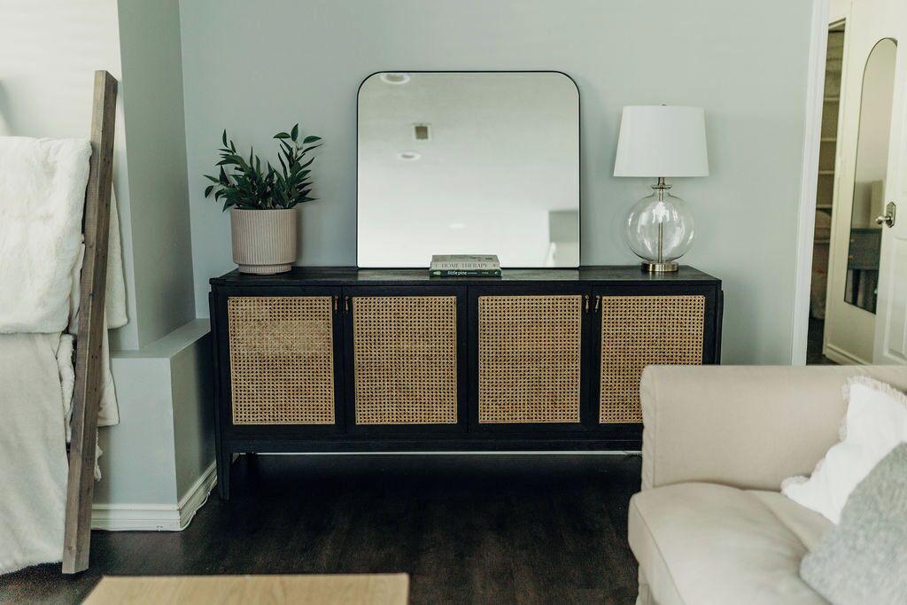Photo of Livingroom in Upper Ten Oaks