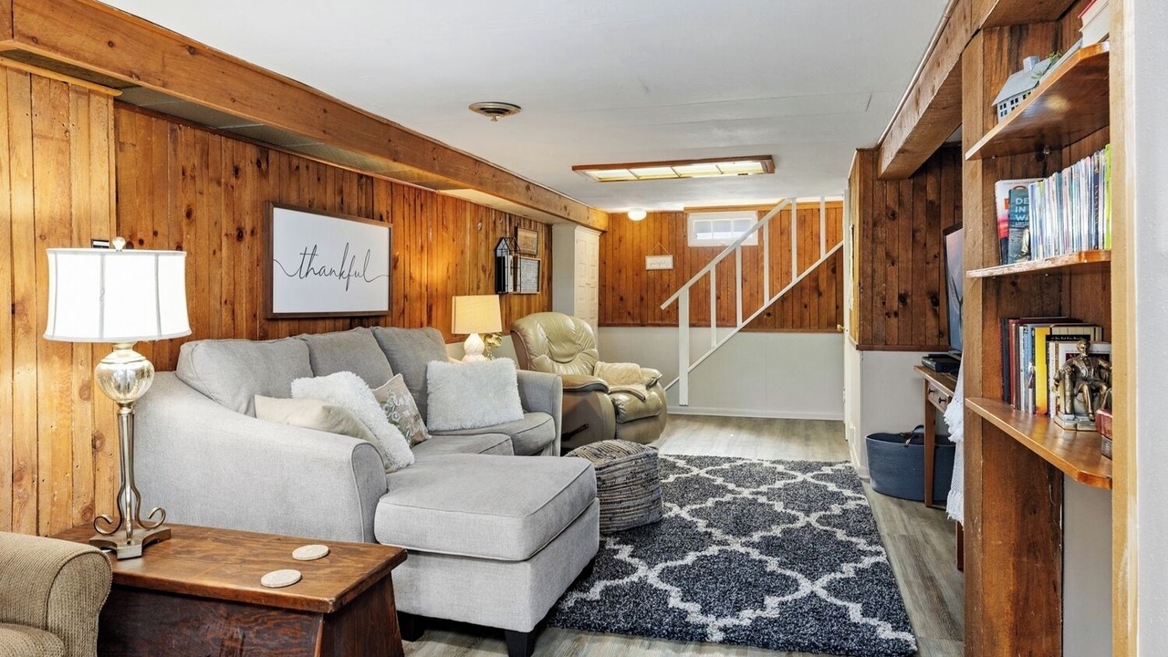 Photo of Livingroom in Black River Falls