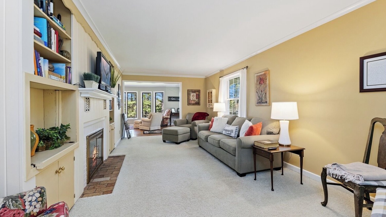 Photo of Livingroom in Black River Falls