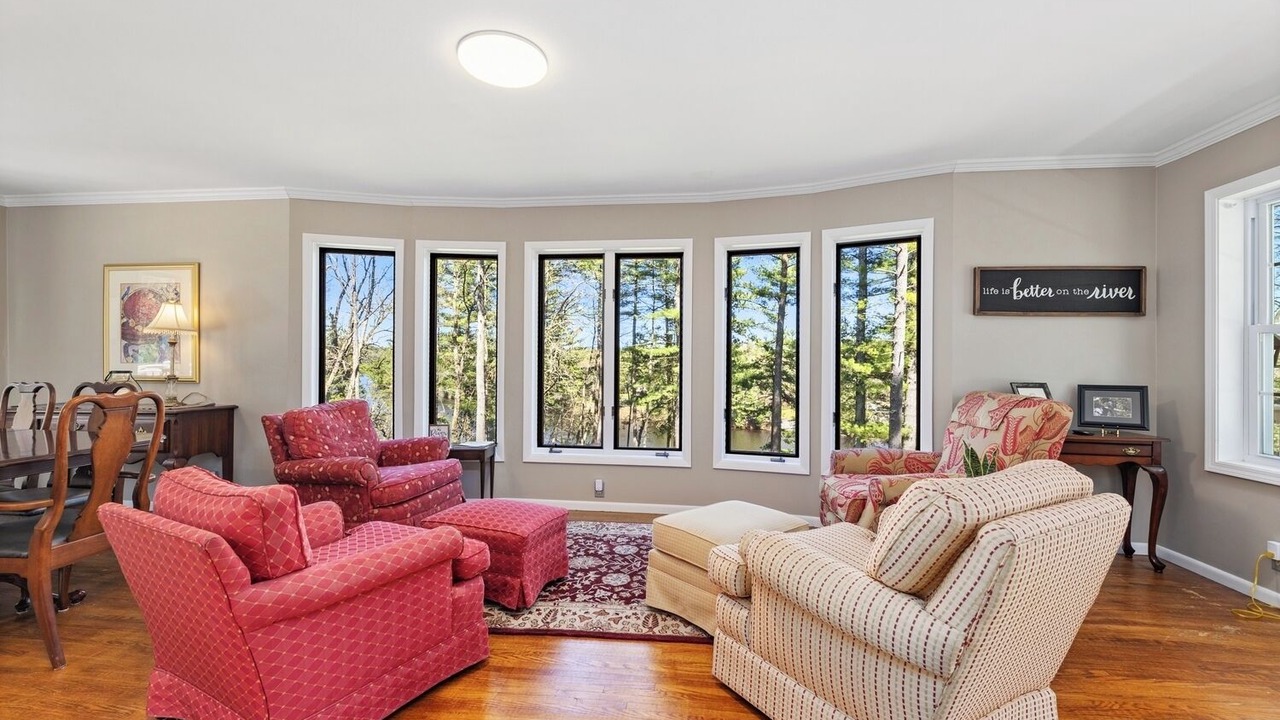 Photo of Livingroom in Black River Falls