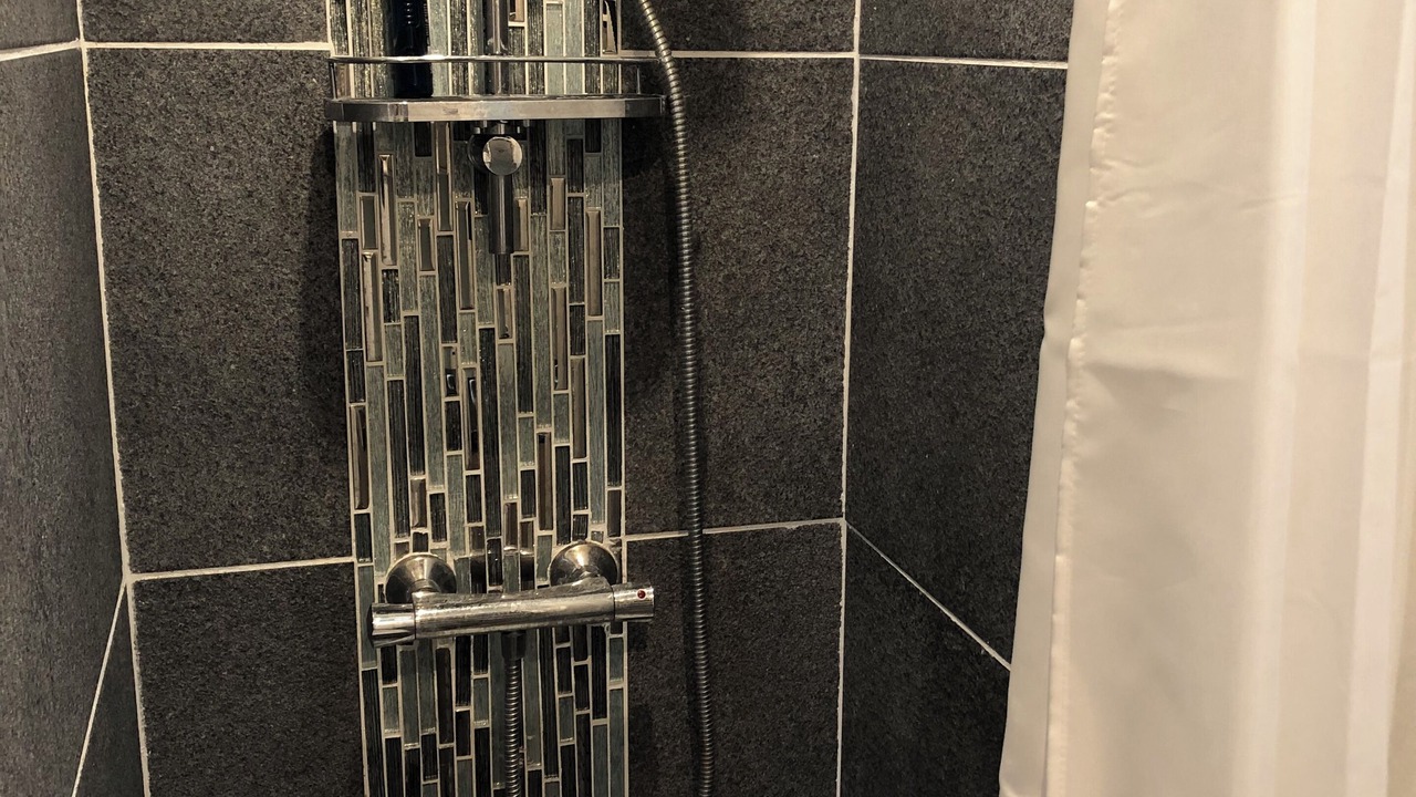 Photo of Bathroom in Survilliers