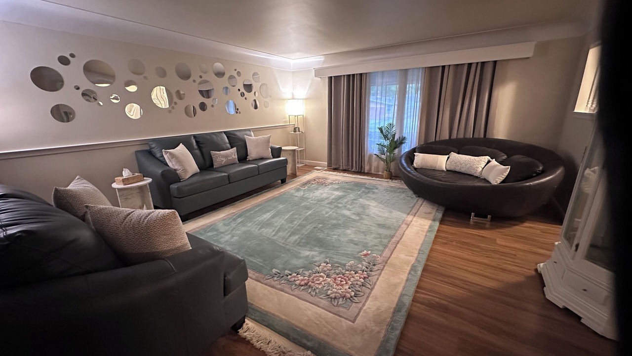 Photo of Livingroom in Burton