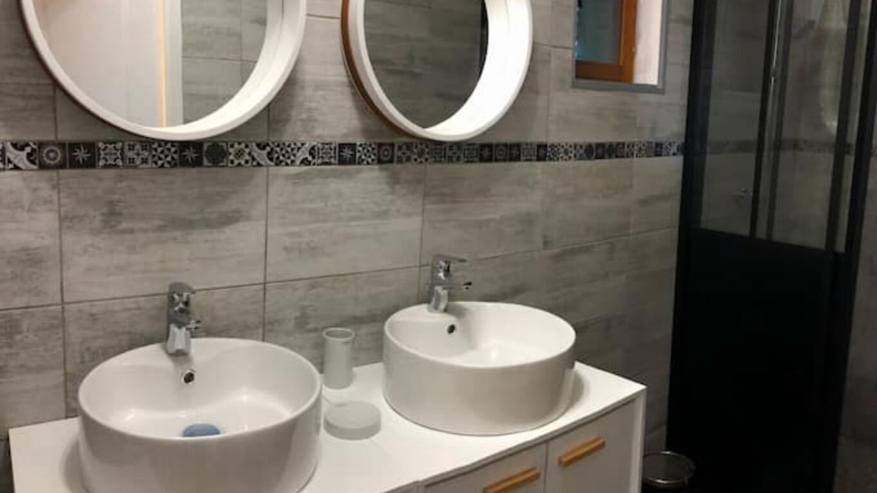 Photo of Bathroom in Saint-Emilion