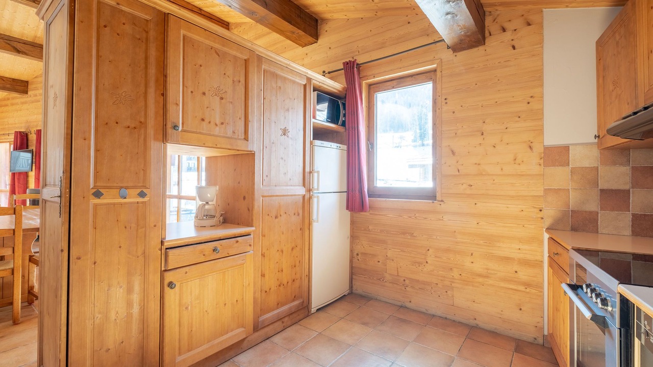 Photo of Kitchen in Lanslevillard