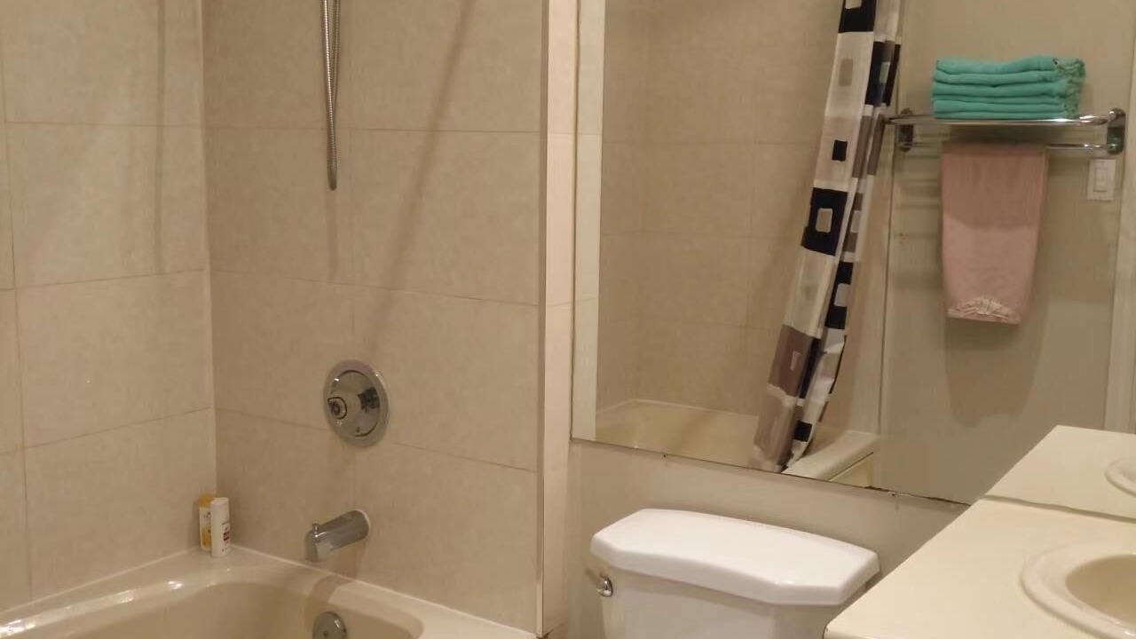 Photo of Bathroom in Adjala-Tosorontio