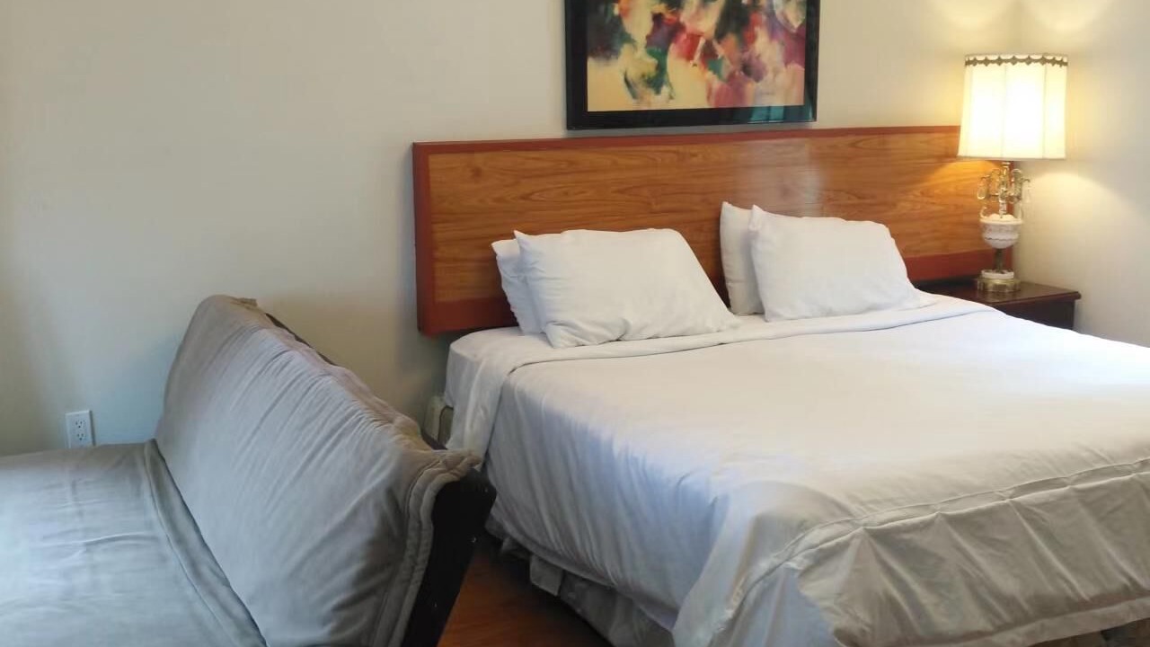 Photo of Bedroom in Adjala-Tosorontio