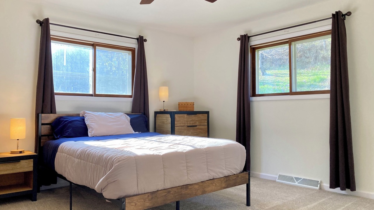 Photo of Bedroom in Trempealeau