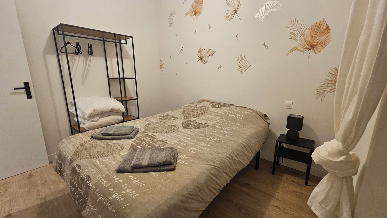 Photo of Bedroom in Saint-Brieuc