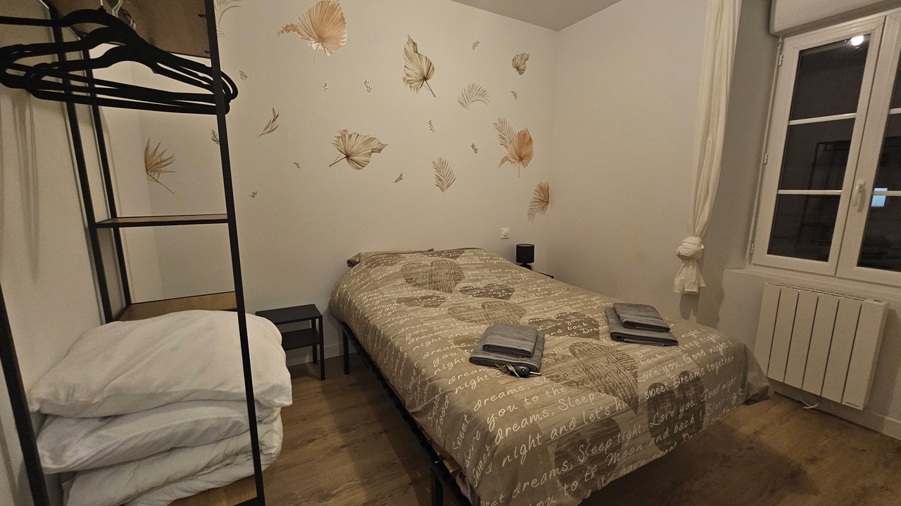 Photo of Bedroom in Saint-Brieuc