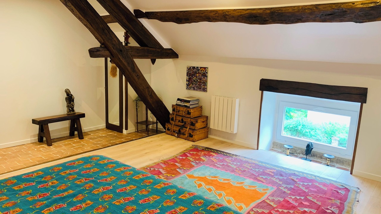 Photo of Bedroom in Commarin