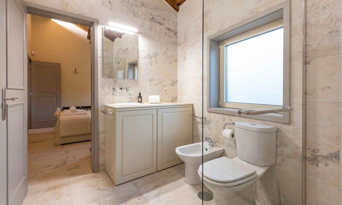 Photo of Bathroom in Cardielos