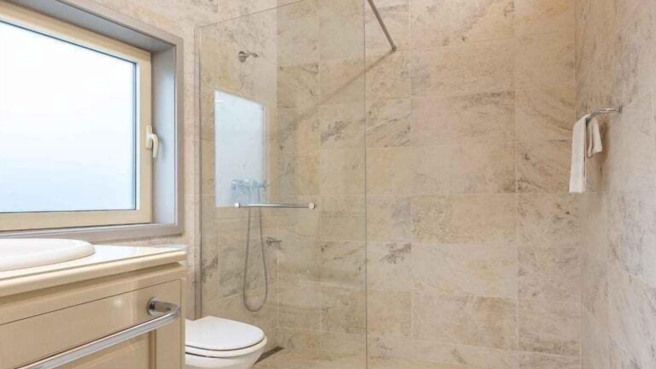 Photo of Bathroom in Cardielos