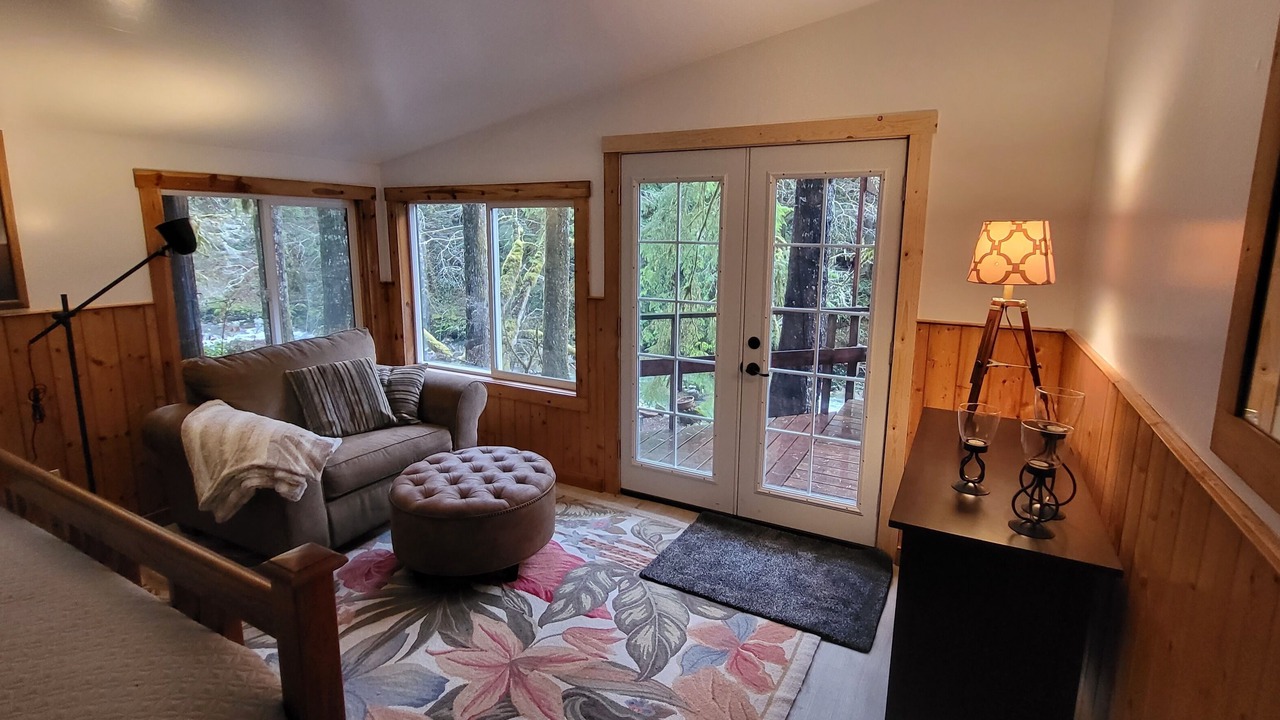Photo of Livingroom in Marblemount