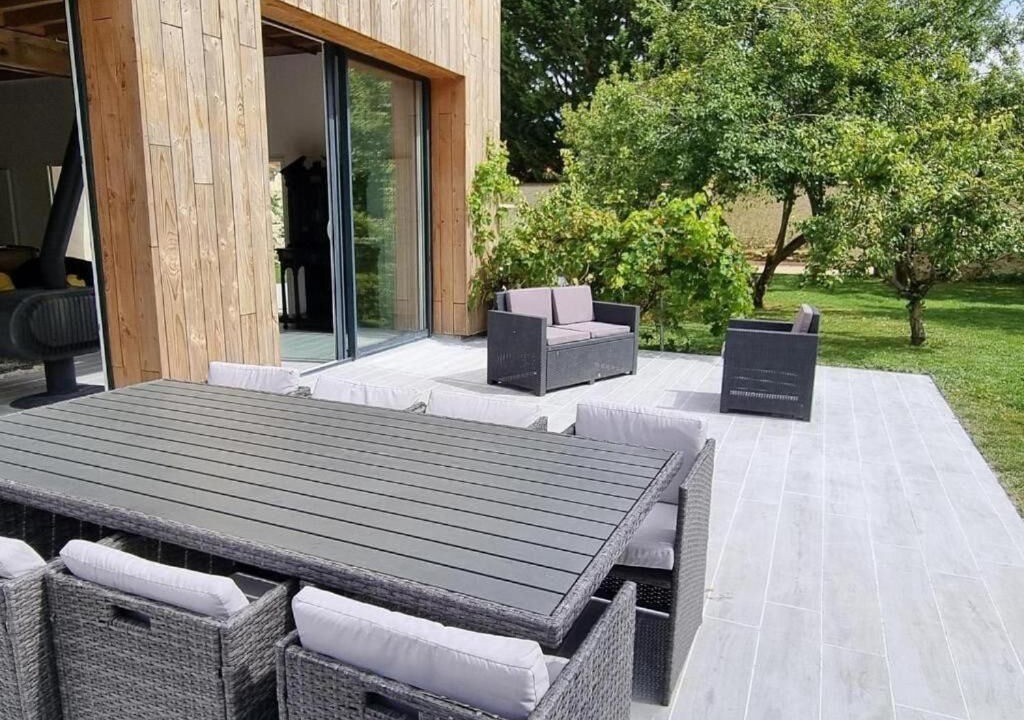 Photo of Outdoor in Paray-Douaville