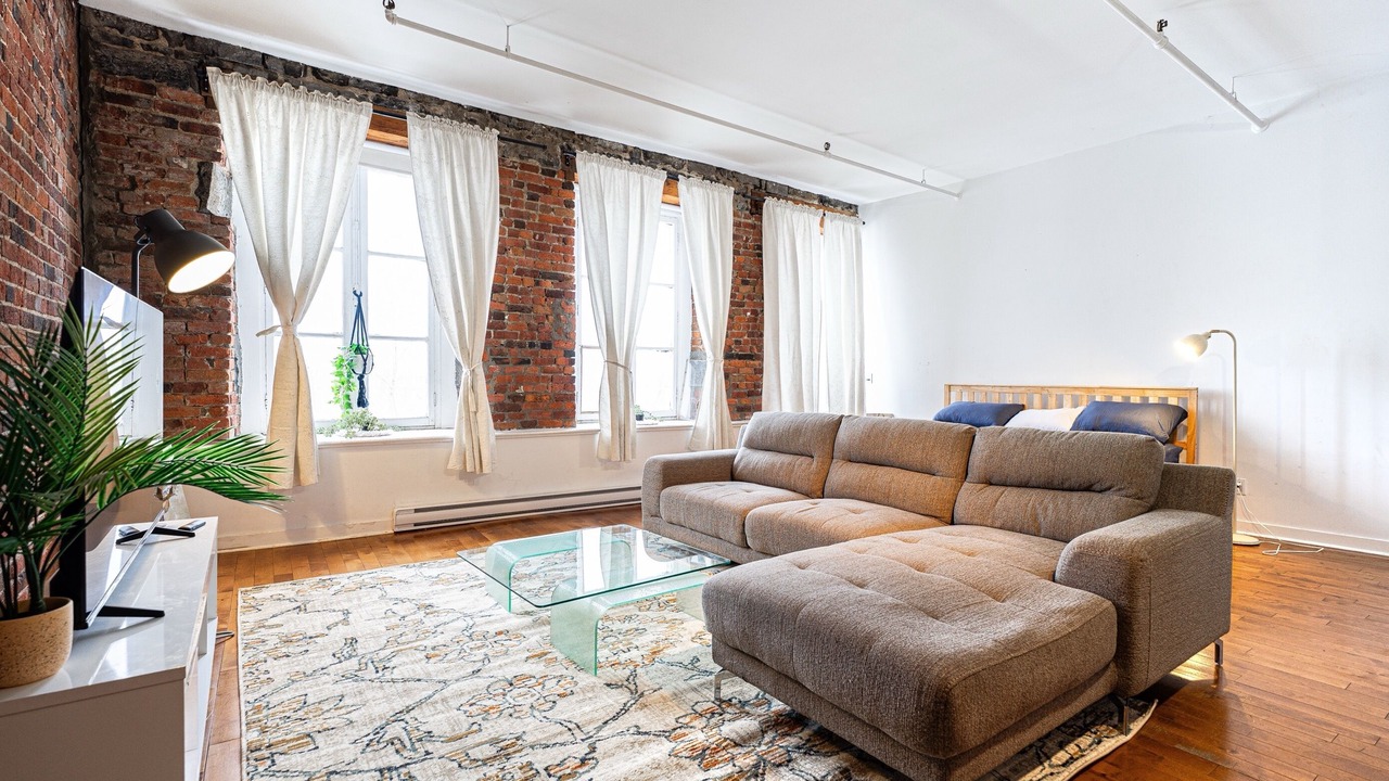 Photo of Livingroom in Old Montreal