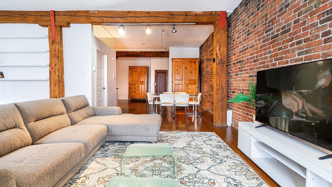 Photo of Livingroom in Old Montreal